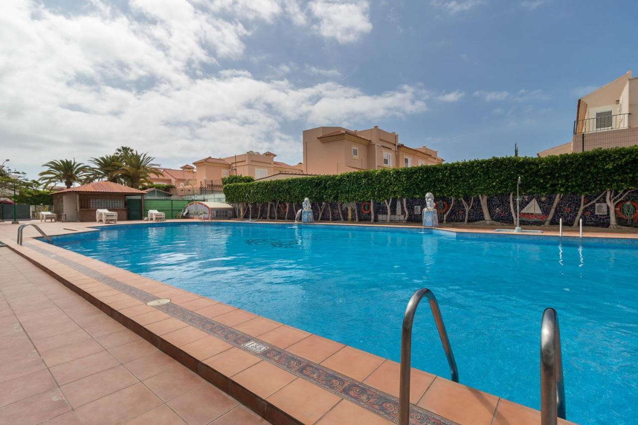 San Bartolomé Sunrise View Apartment מראה חיצוני תמונה
